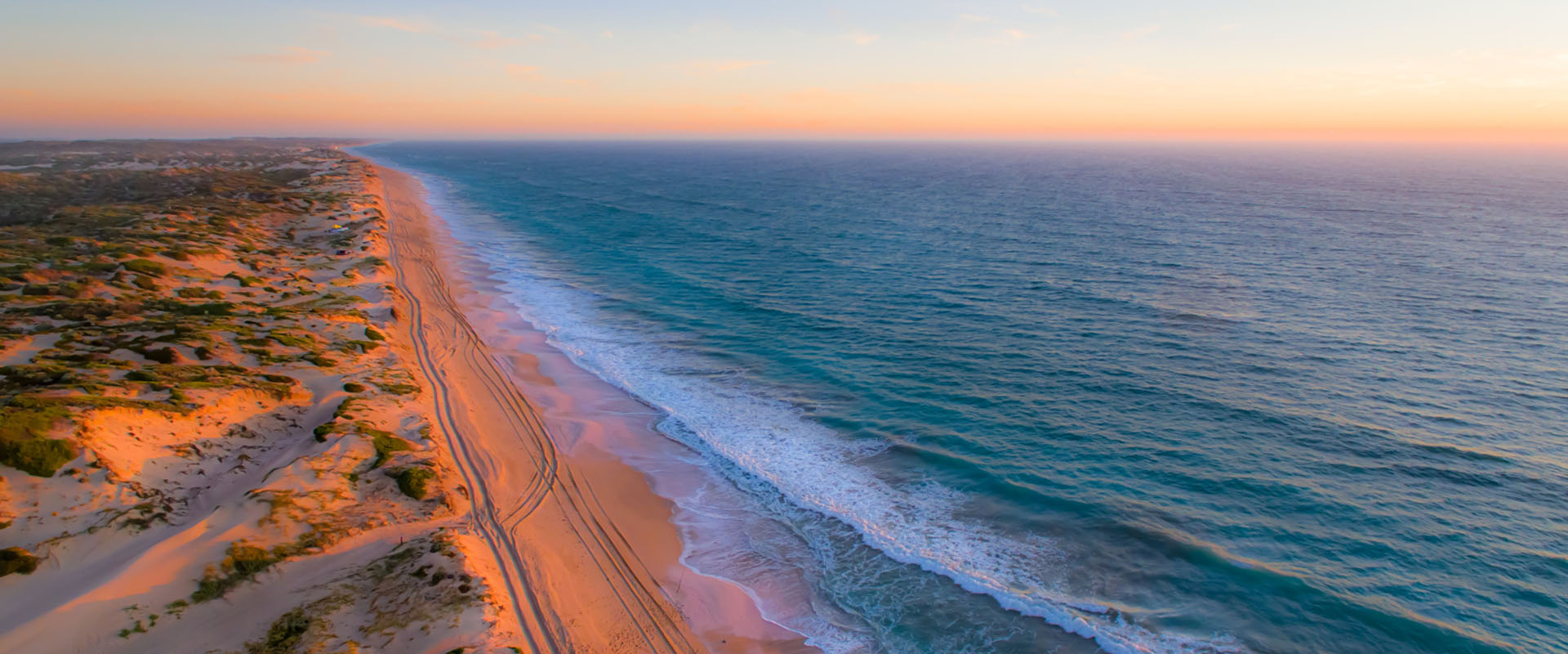 Explore places to go in South Australia: Murray River, Lakes and Coorong